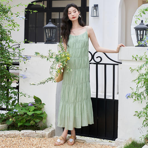 薄荷曼波夏日海边度假风连衣裙女2024夏季露肩宽松A字吊带裙V1441224 商品图1