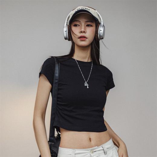 马登抽褶收腰短袖短款正肩T恤大基础款露腰显瘦打底衫通勤上衣女 商品图1