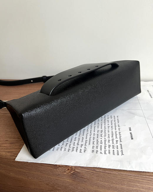 现货 THS 4.20-限时 M家 中性风 手拿折纸包流浪包 CQ1313 商品图12