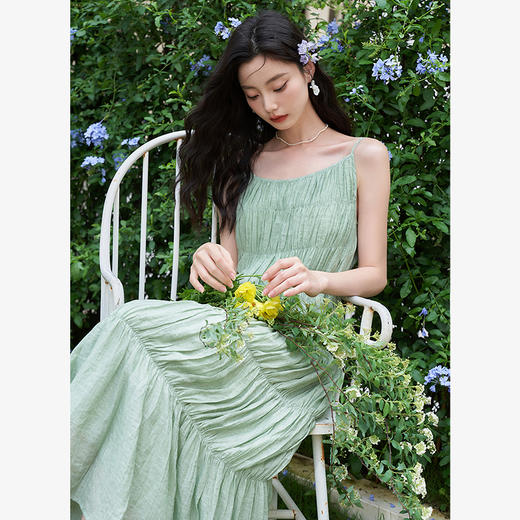 薄荷曼波夏日海边度假风连衣裙女2024夏季露肩宽松A字吊带裙V1441224 商品图0