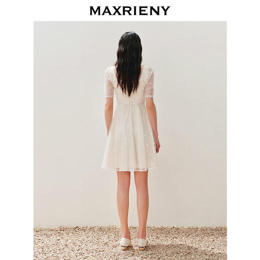 MAXRIENY华丽复古网纱绣花连衣裙2024夏季新款约会领证裙子小白裙(货号:MC85DR327) 商品图3