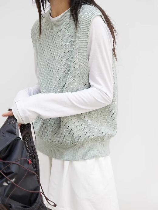 步履不停/4A14033C/毛织镂空感背心 商品图3