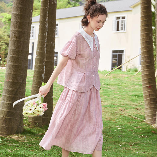 两三事花间迷蝶II2024夏季新款百搭褶皱高腰半身裙长裙 商品图2