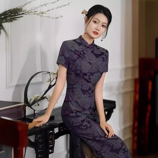 新中式国风浮雕感走秀旗袍连衣裙高腰显瘦立领长裙日常可穿 商品图2