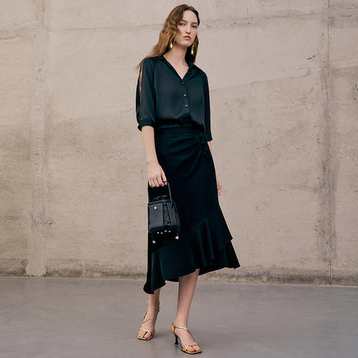 EITIE爱特爱夏季新款时尚通勤不规则下摆修身高腰半身裙女裙7406110 商品图1