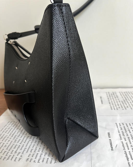 现货 THS 4.20-限时 M家 中性风 手拿折纸包流浪包 CQ1313 商品图6