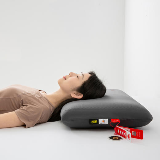 热卖！享受深度好睡眠！KAPPA 高奢黑金凝胶枕头 3D凉感体验 仿佛睡在森林氧吧里 商品图9