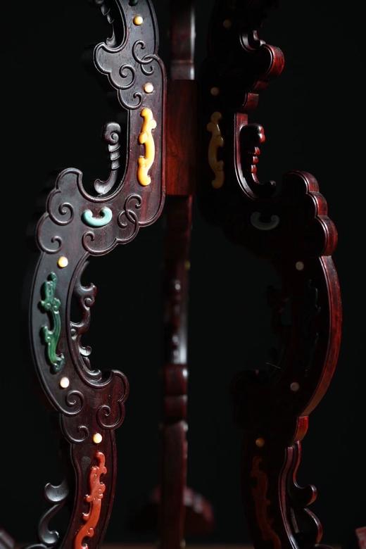 如意足夔凤纹菊瓣式冠架香炉°小叶紫檀百宝嵌 商品图6