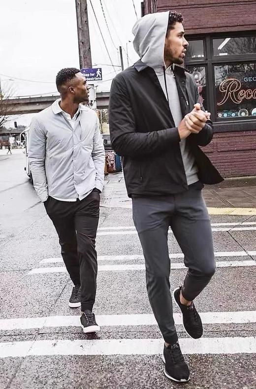 露露ABC男士运动裤 商品图1