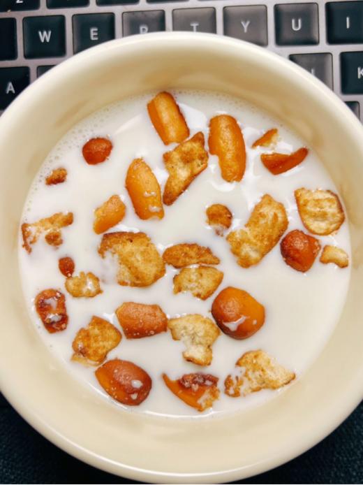 😌【仓海蔬田碱水面包干】⛹️ 1.非油炸，0反式脂肪、0色素、0防腐剂 ✊ 2.常吃碱性食物，调节身体酸性体质 商品图2