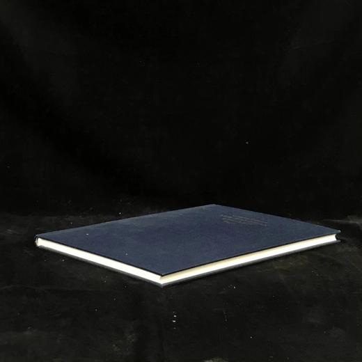 牛津大学图书馆珍宝图集 36幅彩色插图 精装8开带书匣 商品图2