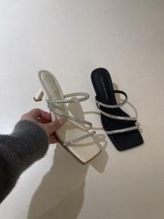 【门店同款】ENJOY夏季法式一字带水钻小跟拖鞋 157347432 商品图3