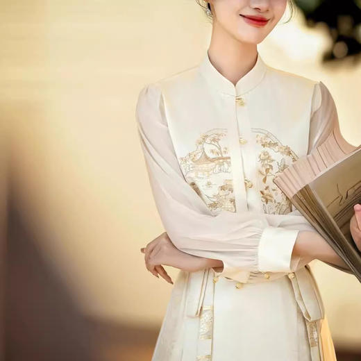 AHM-7275新中式国风汉服女装春夏新款重工提花立领上衣白色马面裙套装 商品图5