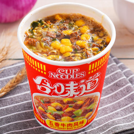 日清 方便面 合味道 五香牛肉风味77g*12杯整箱装 桶装速食泡面 商品图5