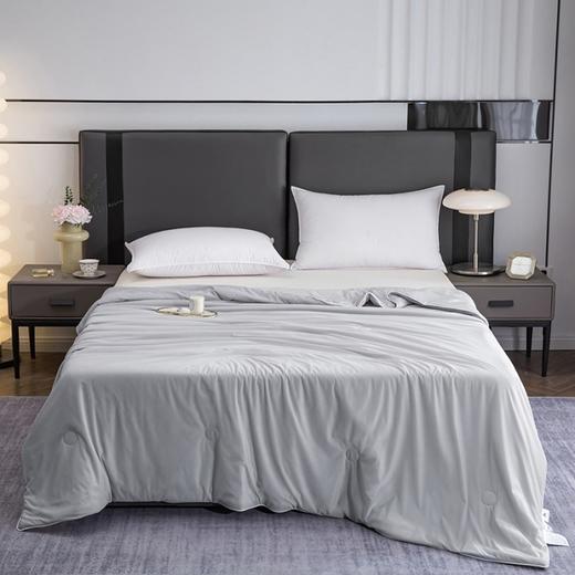 【小凉芯黑科技冷感技术，轻盈自在睡！】双A类凉感丝 冰淇淋夏凉被 可机洗夏季空调被 学生宿舍单双人夏被！ry 商品图9