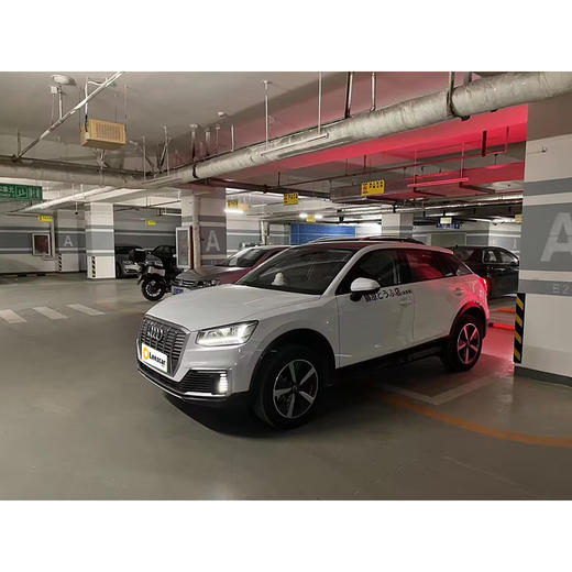 奥迪 Q2L e-tron 纯电智享型【长租-北京】 商品图1
