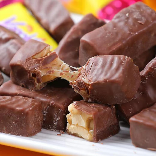 KDV俄罗斯原装进口喜乐趣巧克力花生夹心糖喜糖年货节糖果零食500g 商品图6