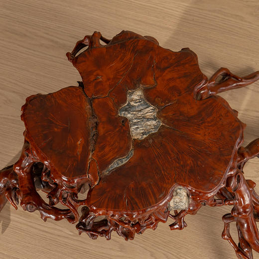 清 黄杨木雕根结形器座 商品图3