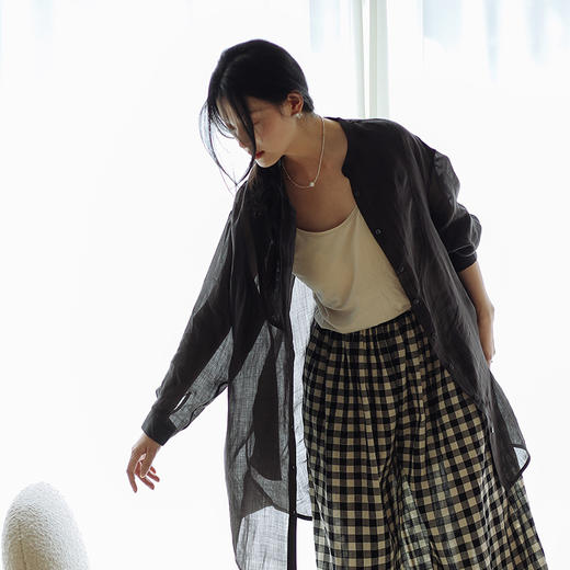 绽放295朵/100支高密苎麻开衫轻薄透气吸湿松弛飘逸长款防晒衬衫 商品图3