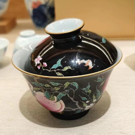 B-WS-6660 万山堂 黑釉寿桃 两才盖碗 商品图0