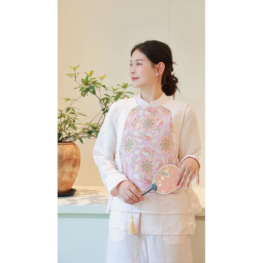  【抖音专属】立领小衫（23710155B弗肯红） 商品图1