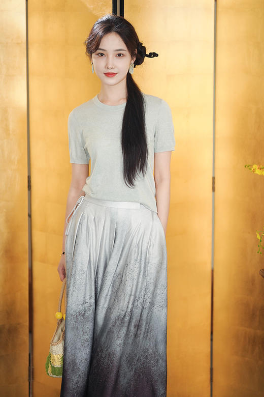 逸红颜明月优选 #『青山套装』山为墨水为镜,春夏松弛禅意 云水蓝套装,山羊绒桑蚕丝羊毛 商品图1