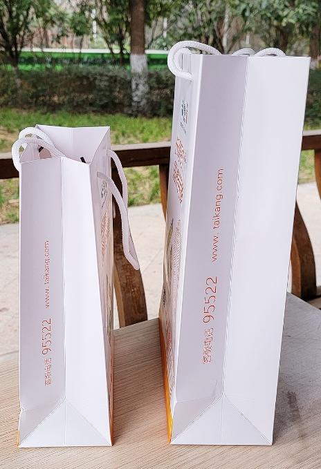 泰康定制手提袋小号  尺寸：28*20*9cm 商品图2