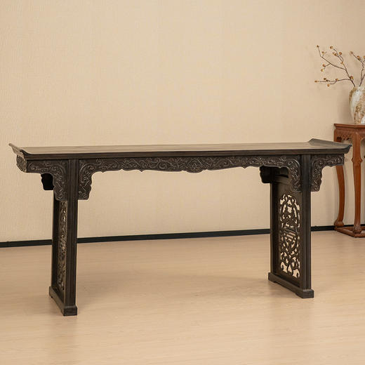 清 紫檀夹头螭龙捧寿翘头案 商品图0