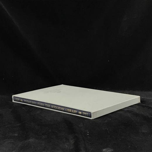 牛津大学图书馆珍宝图集 36幅彩色插图 精装8开带书匣 商品图1