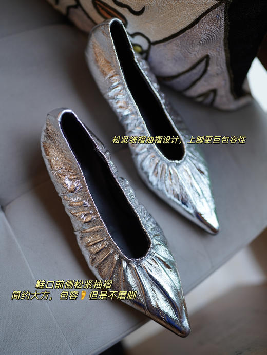 花花团篙端定制手工制作小羊皮鞋，精巧小猫跟鞋，日常舒适好走路，皮质柔软细腻，双色可选，时髦精的必选项，上脚chao享受，优雅好搭👍🏻 商品图1