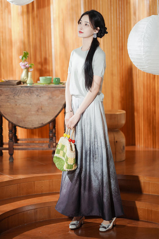 逸红颜明月优选 #『青山套装』山为墨水为镜,春夏松弛禅意 云水蓝套装,山羊绒桑蚕丝羊毛 商品图11