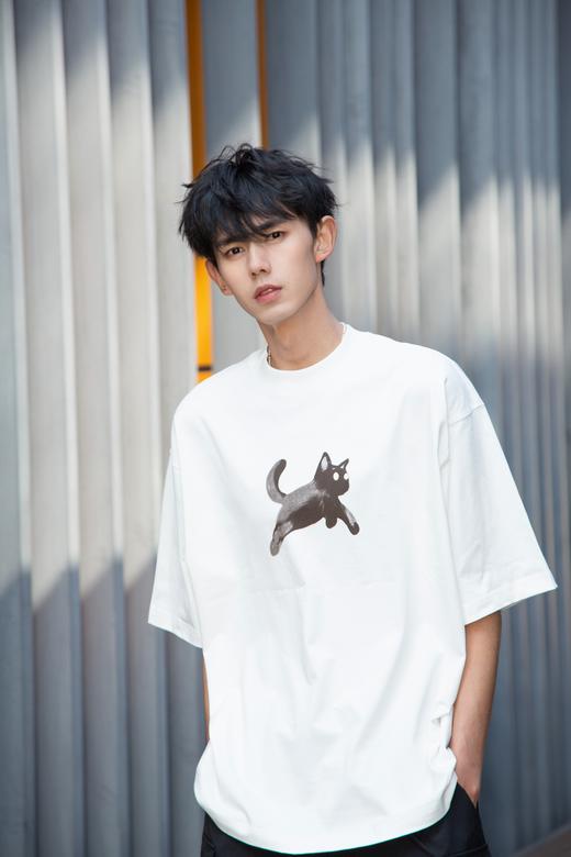 S415812043小猫主题印花短袖T恤 商品图0