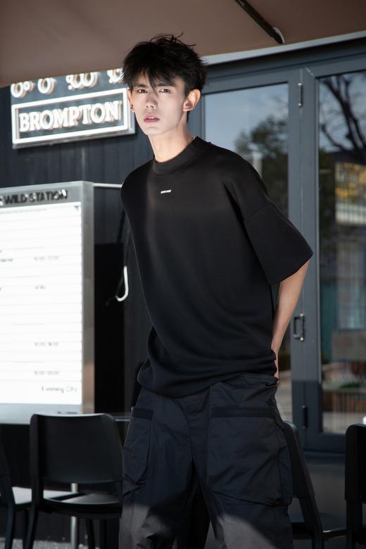 S412812030极简短袖T恤 商品图6