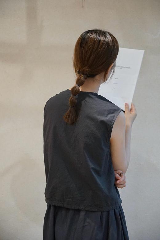 elsa esturgie 休闲灰黑细纹马夹 商品图3