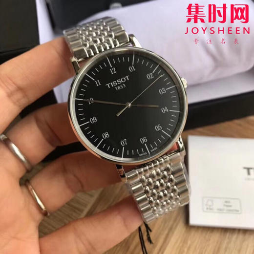 原单品质 Tissot,原厂  天梭款魅时T109系列，超薄简单大方，非常有英伦的帅气。蓝宝石玻璃，原装瑞士ETA机芯，～40mm表径，配全套包装。 商品图3