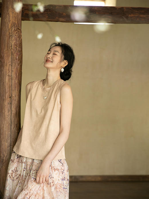 牧衣游原创汉麻棉炒色无袖背心女夏新款舒适百搭休闲无袖T恤 前茶 商品图3