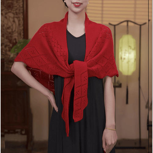 2025春秋新款时尚百搭纯色针织镂空菱形三角巾披肩外搭洋气围巾女 商品图1
