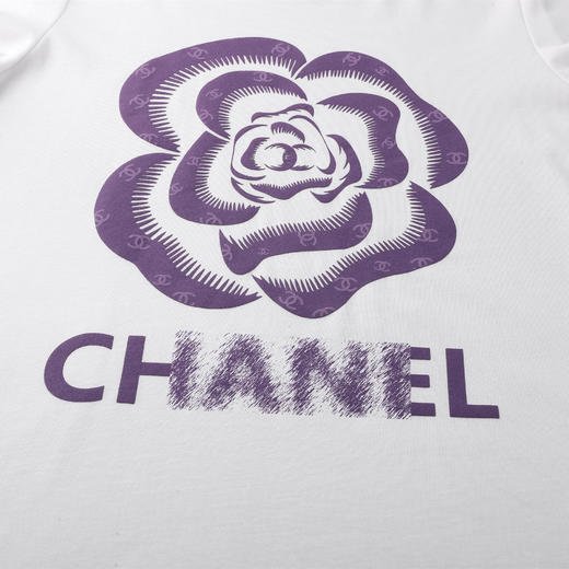 小香 女款 2024夏新款 山茶花剪影立体发泡印花 圆领短袖T恤 Z-11618 商品图8