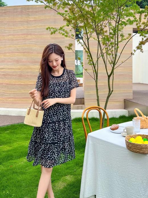 女连衣裙82335 商品图1