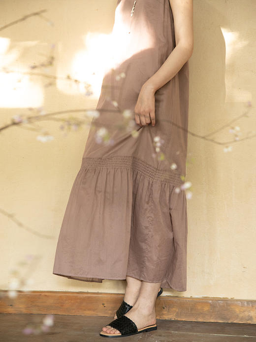 牧衣游原创 净色棉质连衣裙女夏新款轻薄浪漫气质无袖长裙 花亦了 商品图1