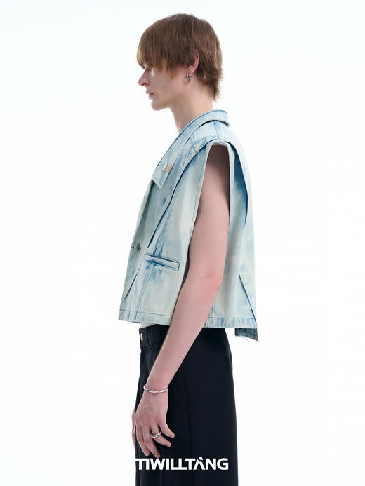 TIWILLTANG 启世录“恬狭”夏季短款设计感翻领水洗牛仔马甲夹克 商品图1