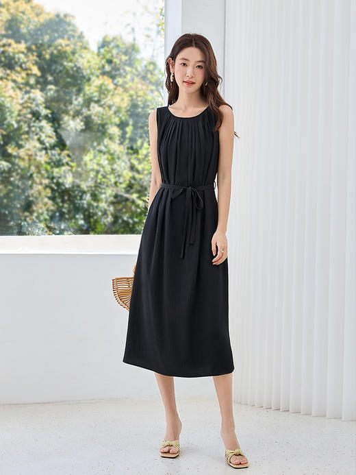 【专属特价】熙世界赫本风黑色无袖连衣裙2025夏装新款收腰系带裙子法式长裙 商品图2