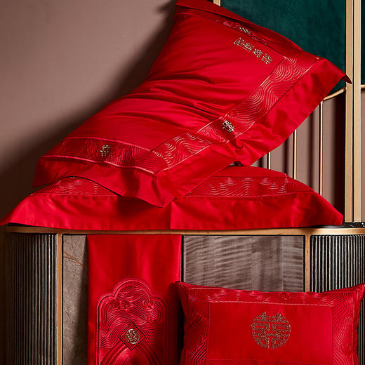 【云粉节】10楼 安睡宝 全棉绣花婚庆六件套-心心相印 吊牌价6999~7999元 活动价2699~2899元 商品图4