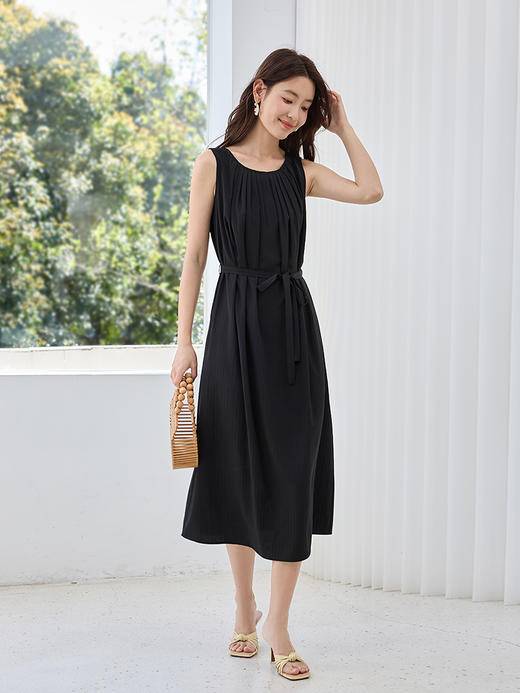 【专属特价】熙世界赫本风黑色无袖连衣裙2025夏装新款收腰系带裙子法式长裙 商品图4
