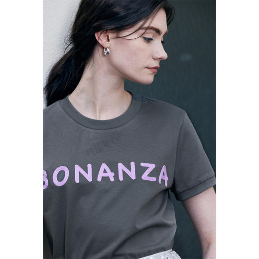 HeyDress幸运刺绣T恤女夏季圆领宽松时尚短袖百搭通勤感字母半袖 商品图3