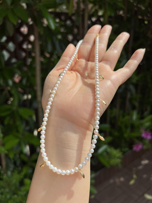 421-2 HF同款 事业有成 金叶子珍珠项链 4-4.5mmbaby珠 近正圆强光微瑕 商品图13