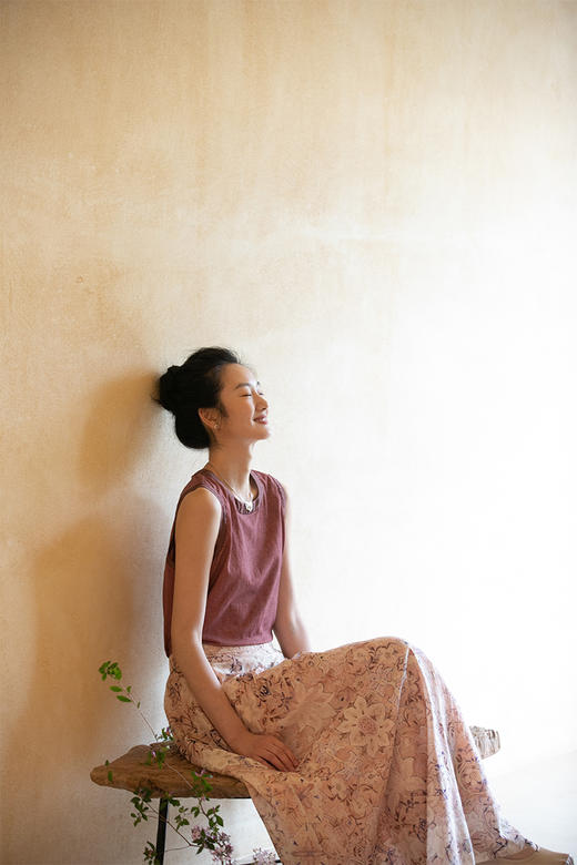 牧衣游原创汉麻棉炒色无袖背心女夏新款舒适百搭休闲无袖T恤 前茶 商品图5