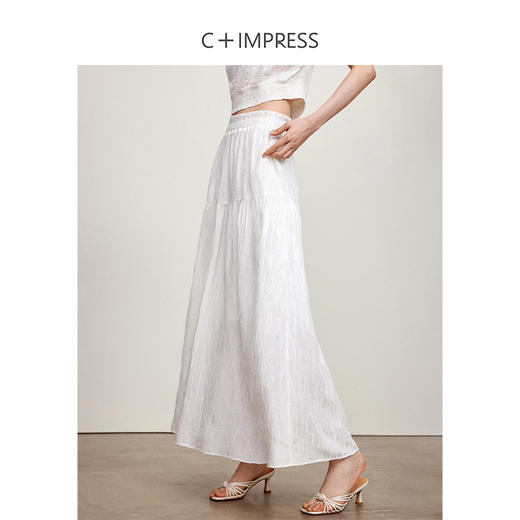 西嘉【现货】C+IMPRESS/西嘉醋酸提花不规则树纹压褶时髦白色套装裙女夏两件套CS2402008 商品图3