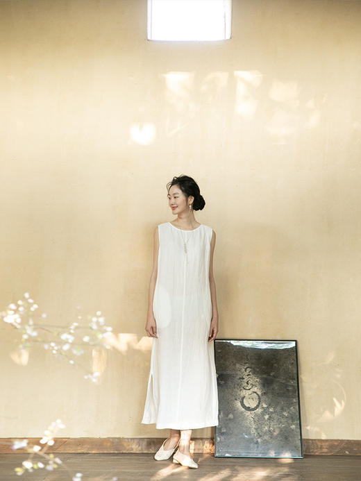 牧衣游原创 汉麻炒色连衣裙女夏新款简约纯色宽松无袖长裙 远山长 商品图2