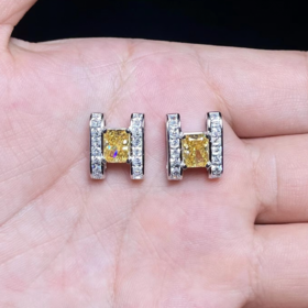 S925高碳钻吊坠-黄H托方形